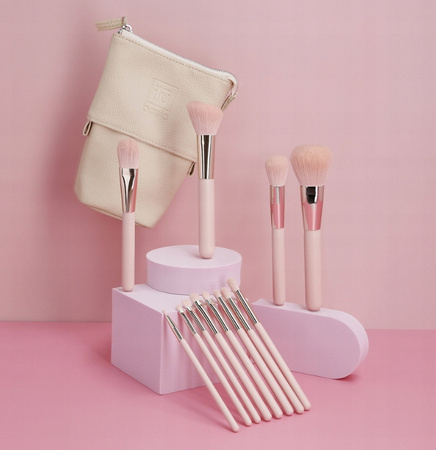 ilu Basic Set 12 Makeup Brushes Zestaw 12 pędzli do makijażu różowe + etui